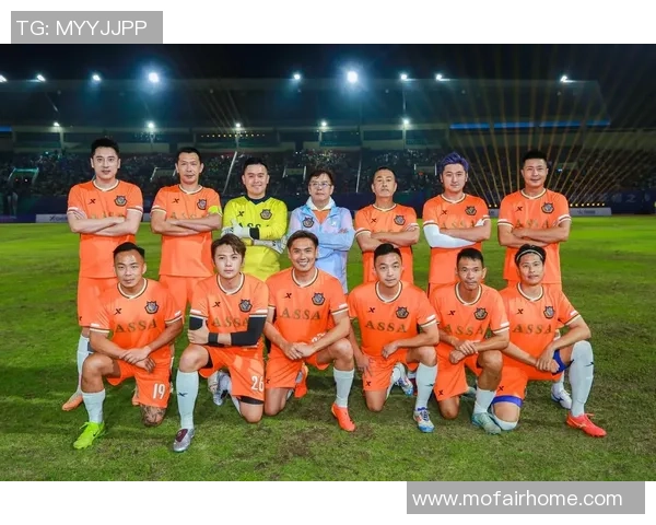 2025年足球明星排行榜前十强分析 谁是足坛无可争议的王者