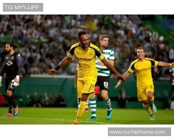 全球前锋排名大揭秘:足球巨星们谁才是当今最强进攻手 全球前锋排名大揭秘:足球巨星们谁才是当今最强进攻手